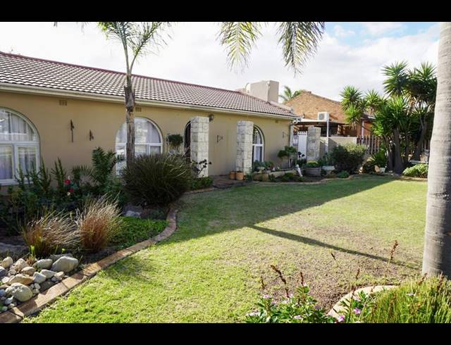 3 BEDROOM HOUSE FOR SALE IN BOTHASIG